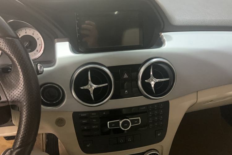 Used Mercedes-Benz GLK-Class 2013 GLK 300 4MATIC Dynamic Sunroof Model