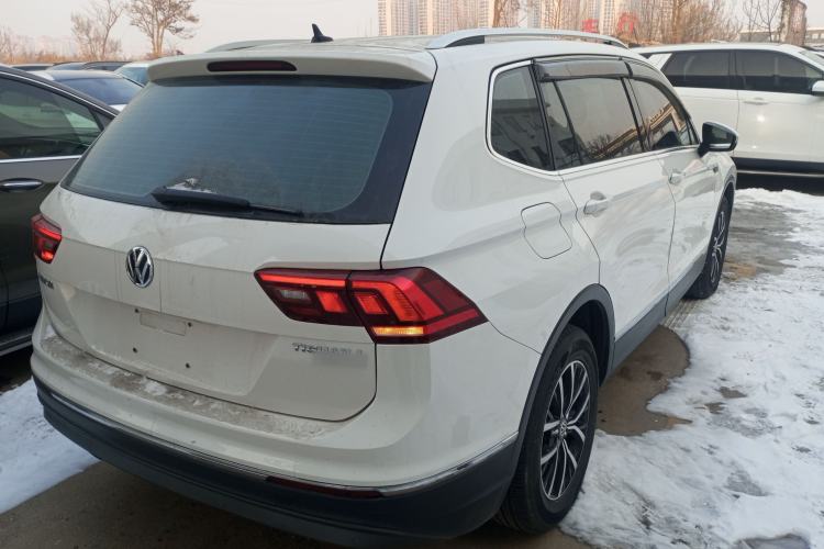 Used Volkswagen Tiguan L 2017 330TSI Automatic Two-Wheel Drive Comfort Edition
