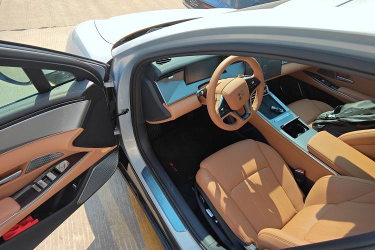 Used BYD Han L 2025 DM-i 200KM LiDAR Luxury Model
