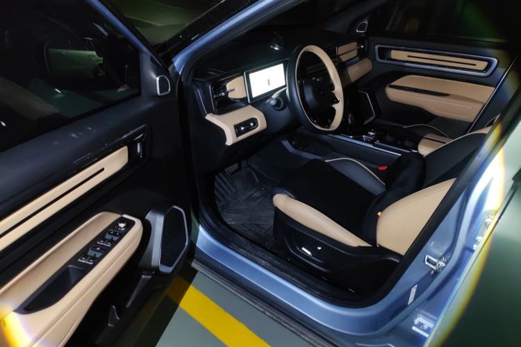 Used Geely Auto icon 2023 1.5TD Chocolate Smoothie Edition
