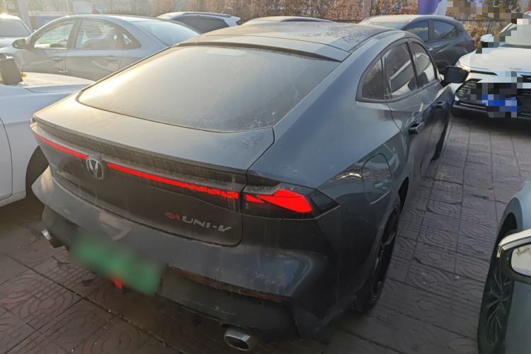 Used Changan UNI-V iDD 2023 Zhidian iDD 1.5T 113km Smart & Fun Version (Rapid Edition)