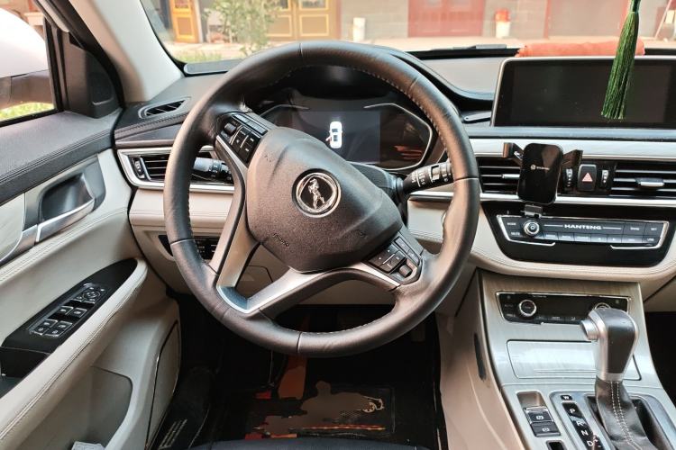 Used Hanteng X5 2018 1.5T CVT Xuan Dong Flagship Edition
