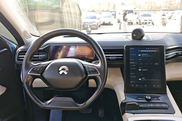 Used Nio ES8 2018 355 km Base Version 7-Seater Edition
