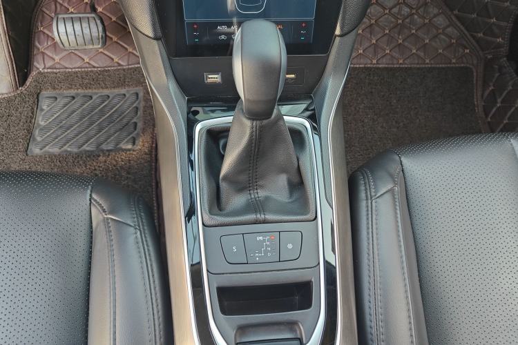 Used Peugeot 408 2018 Revised 350THP Automatic Luxury Edition
