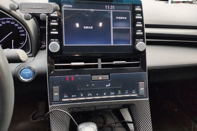 Used Toyota Avalon 2019 Dual-Engine 2.5L Luxury Edition China VI Standard
