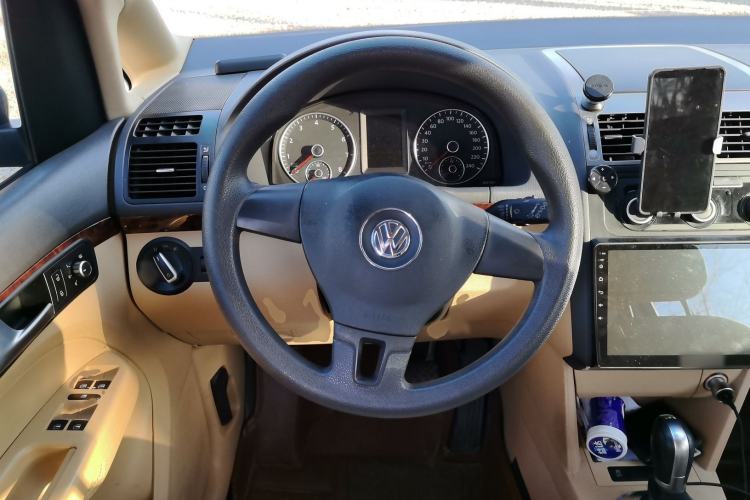 Used Volkswagen Touran 2013 1.4T DSG Comfort Edition 5-Seater
