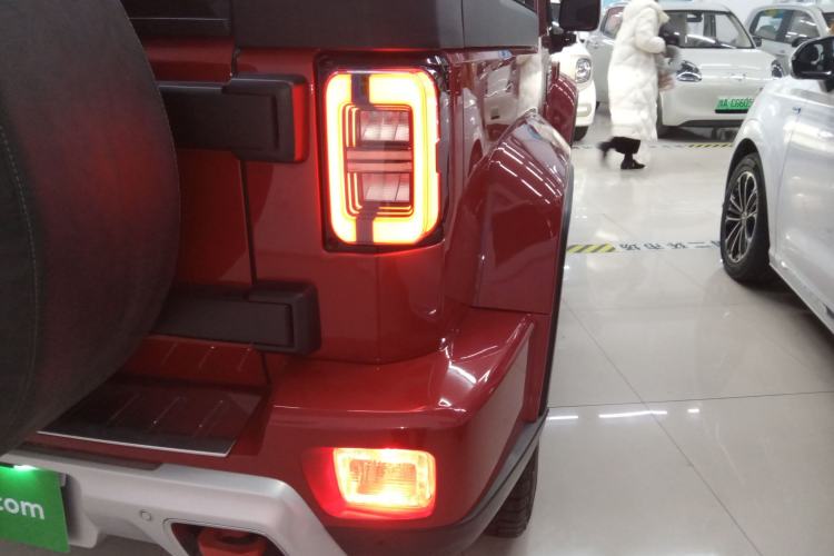 Used  BJ40 2020 2.0T Automatic Four-Wheel Drive Tribute Edition 2020 Xieke Version