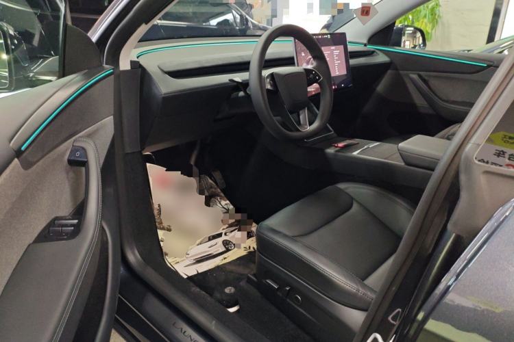 Used Tesla Model Y 2025 Rear-Wheel Drive First Edition