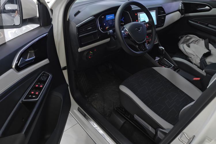 Used Jetta VS7 2023 280TSI Automatic Trend Edition