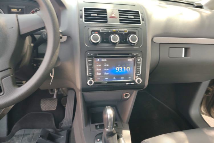 Used Volkswagen Touran 2015 1.4T DSG Comfort Edition 5 Seats
