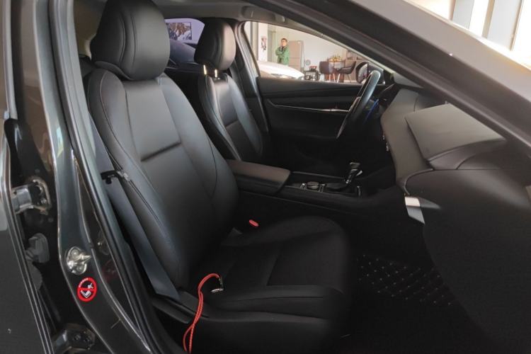 Used Mazda Mazda 3 Axela 2021 2.0L Automatic Zhiyao Edition
