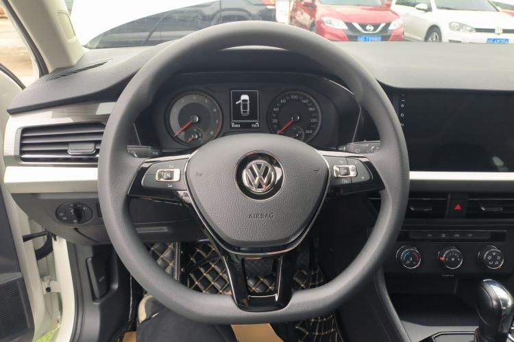 Used Volkswagen Lavida 2019 1.5L Automatic Comfort Edition China VI Standard