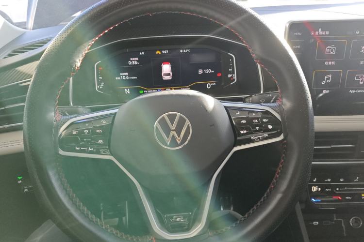 Used Volkswagen Tiguan L 2023 330TSI Automatic Two-Wheel Drive R-Line Enjoyment Edition
