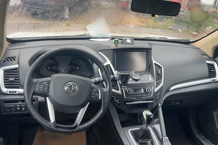 Used Dongfeng Aeolus AX7 2015 2.0L Manual Zhiyi Trim
