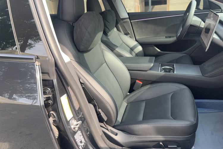 Used Tesla Model 3 2023 Long-Range All-Wheel-Drive Version
