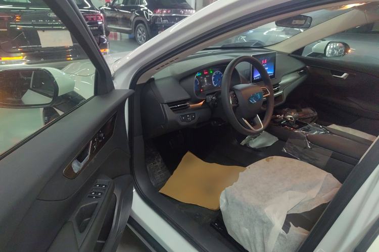 Used Hongqi E-QM5 2023 Revised Version Basic Travel Edition
