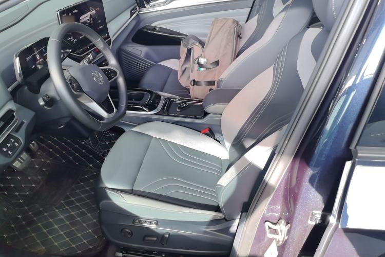 Used Volkswagen ID.4 CROZZ 2022 Long-Range PRO Edition