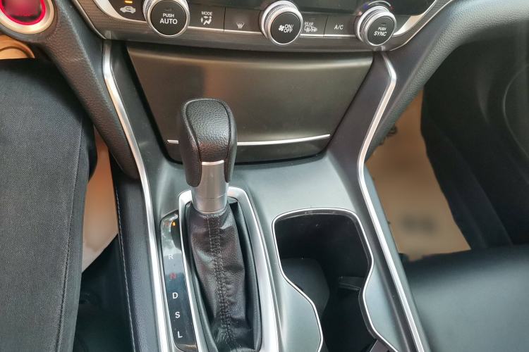 Used Honda Accord 2018 260TURBO Elite Edition China VI
