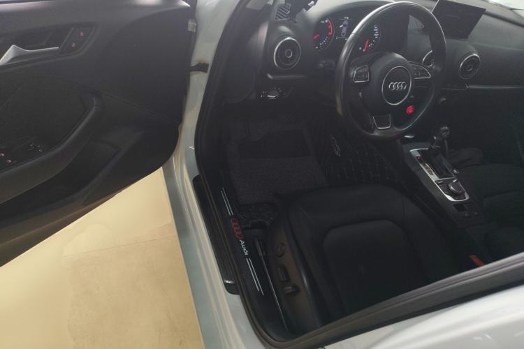 Used Audi A3 2015 Limousine 35 TFSI Millionth Anniversary Intelligent Leading Model