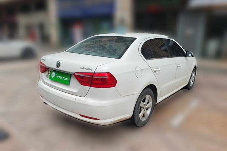 Used Volkswagen Lavida 2013 Revised Classic 1.6L Automatic Fashion Edition