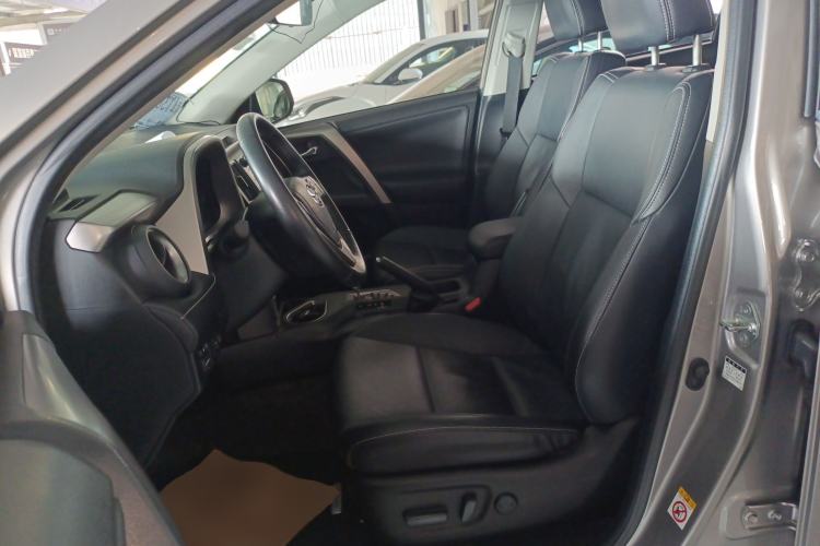 Used Toyota RAV4 2016 2.0L CVT Two-Wheel Drive Smart Edition China V Standard
