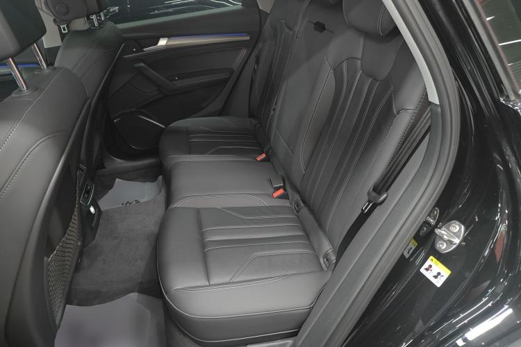 Used Audi Q5L 2022 40T Luxury Dynamic Model