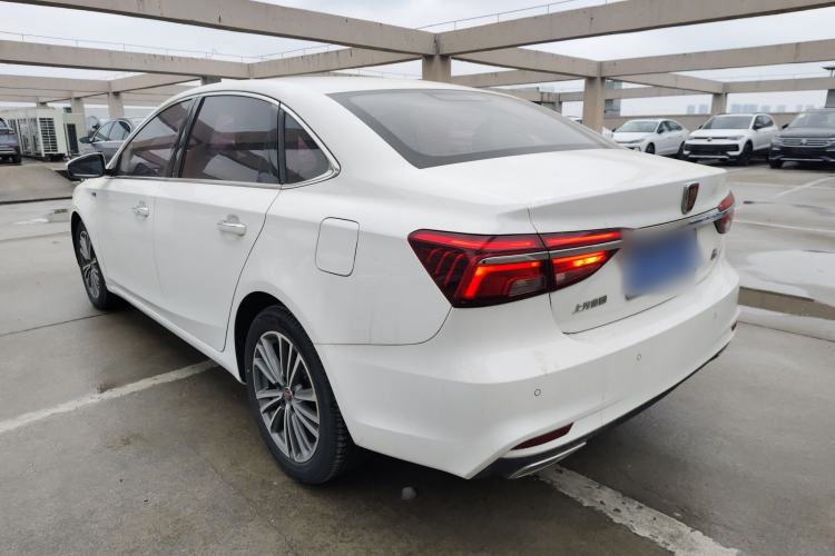 Used Roewe i6 2019 PLUS 20T TST 4G Connected Flagship Superb Edition