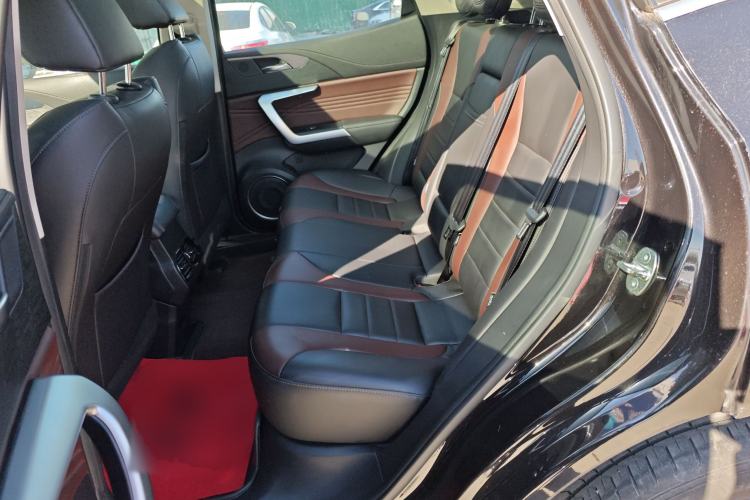 Used Wey VV5 2020 1.5T Two-Wheel Drive Smart Pioneer
