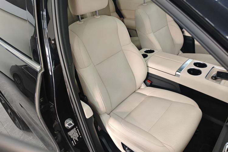 Used Li Auto L8 2023 Max model
