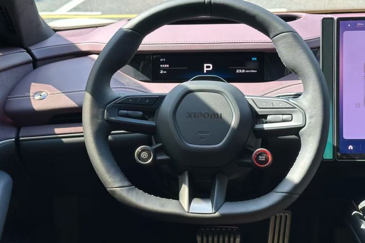 Used Xiaomi Auto SU7 2024 Four-Wheel Drive Ultra-Long Range Advanced Intelligent Driving Max Edition