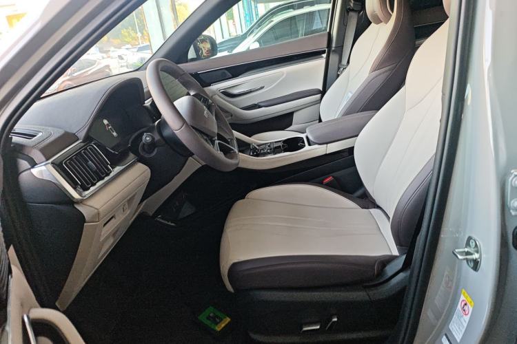 Used BYD Song PLUS New Energy 2025 DM-i 112KM Prestige Model