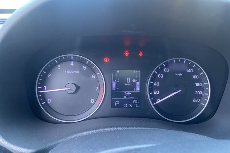 Used Hyundai ix25 2015 2.0L Automatic Two-Wheel Drive Intelligent GLS