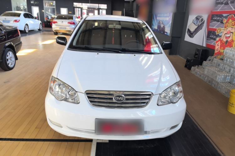 Used BYD F3 2012 Energy-Saving Edition 1.5L Manual Comfort Model
