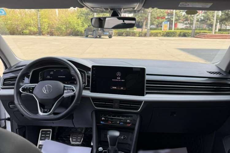 Used Volkswagen Tiguan L 2022 330TSI Automatic Two-Wheel Drive R-Line Enhanced Edition
