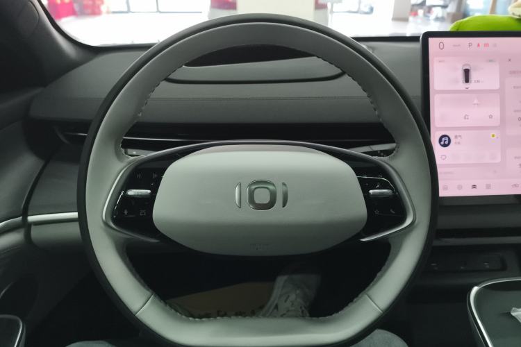 Used  A07 2025 Blue Whale Range-Extending Version 230 Flagship Model