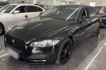 Used Jaguar XFL 2020 XFL 2.0T P200 Two-Wheel-Drive Rally Flag Edition