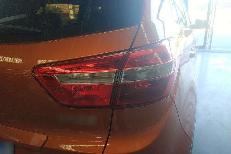 Used Hyundai ix25 2015 1.6L Automatic Two-Wheel Drive Smart GLS Trim
