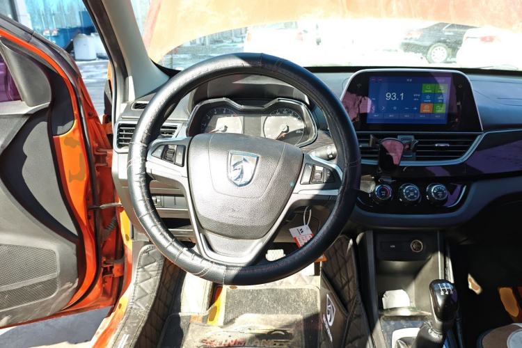Used Baojun 310 2016 1.2L Manual Luxury Model
