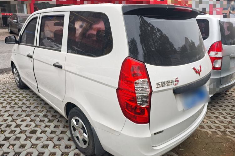 Used Wuling Hongguang 2015 1.5L S Basic Version China V Standard
