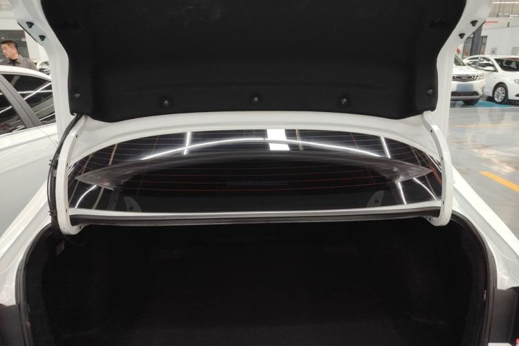 Used Toyota Corolla 2021 Dual-Motor 1.8L E-CVT Elite Edition
