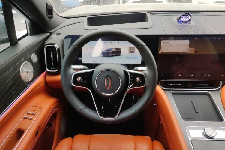 Used Hima AITO M9 2025 Extended-Range Ultra Version 52 kWh 6-Seater
