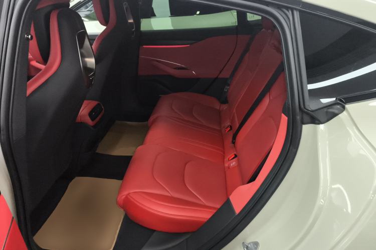 Used  SU7 2024 Rear-Drive Long-Range Intelligent Driving Version