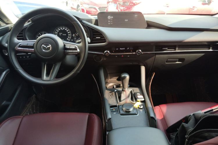 Used Mazda Mazda 3 Axela 2022 2.0L Automatic Zhiyao Obsidian Edition
