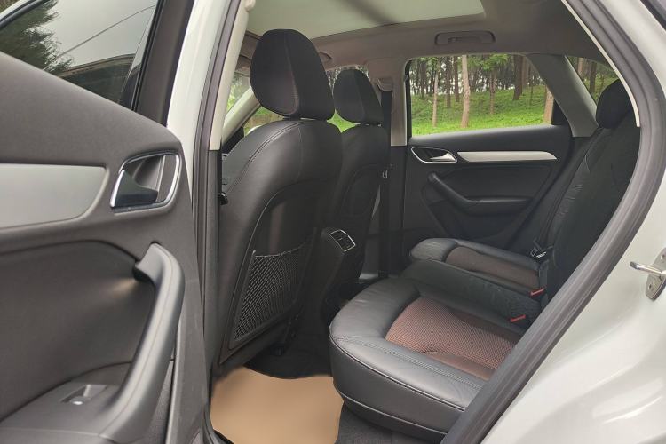 TDK.VehicleDetails.img