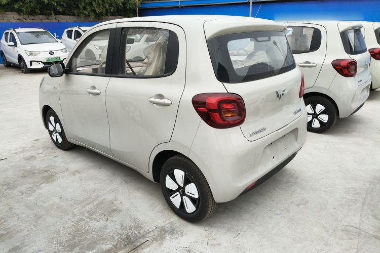 Used Wuling Hongguang MINIEV 2025 Four-Door Version Advanced Edition
