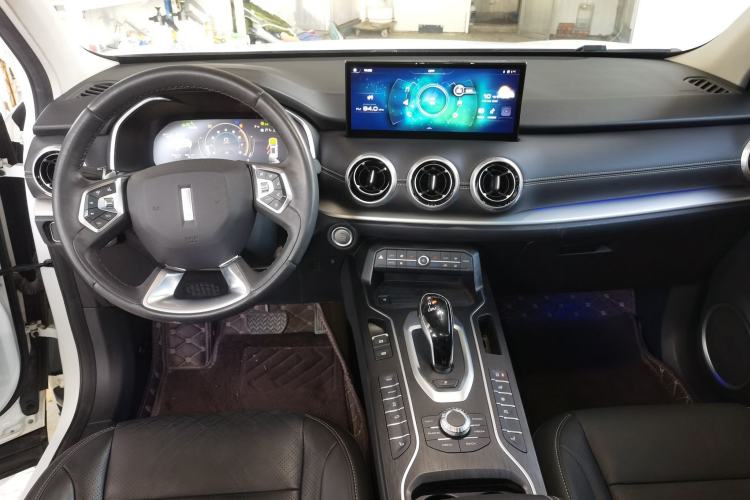 Used Wey VV6 2021 2.0T Two-Wheel Drive Smart Plus
