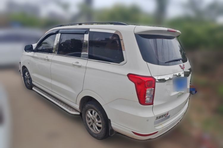 Used Wuling Hongguang 2019 1.5L S Comfort Edition China VI LAR
