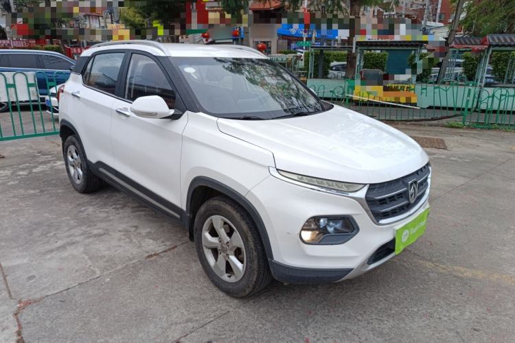 Used Baojun 510 2017 1.5L Manual Fashion Model

