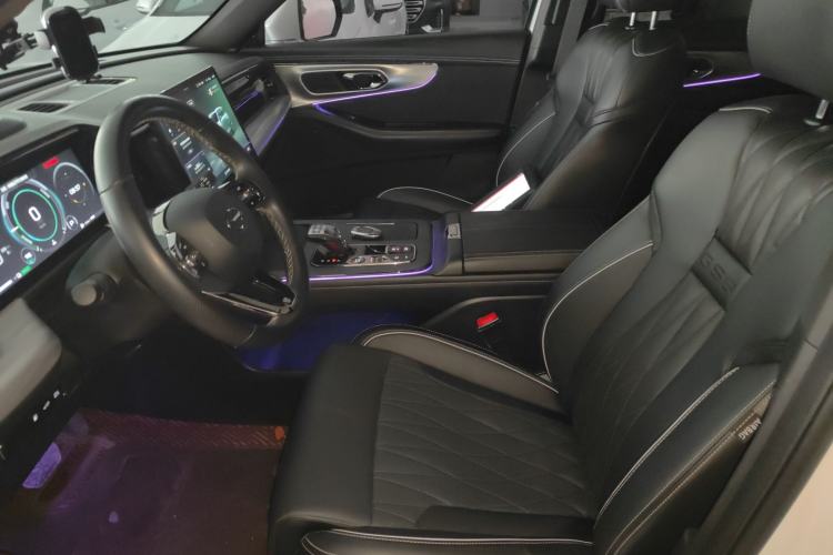 Used GAC Trumpchi GS8 2022 Dual-Engine Series 2.0TM Two-Wheel Drive Prestige Edition (7 Seats)
