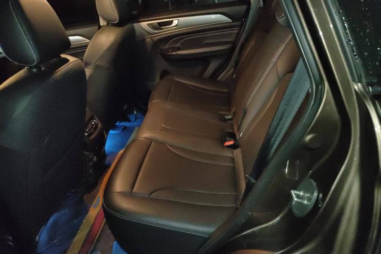 Used Haval M6 2021 PLUS 1.5T DCT Luxury Smart Connectivity Model
